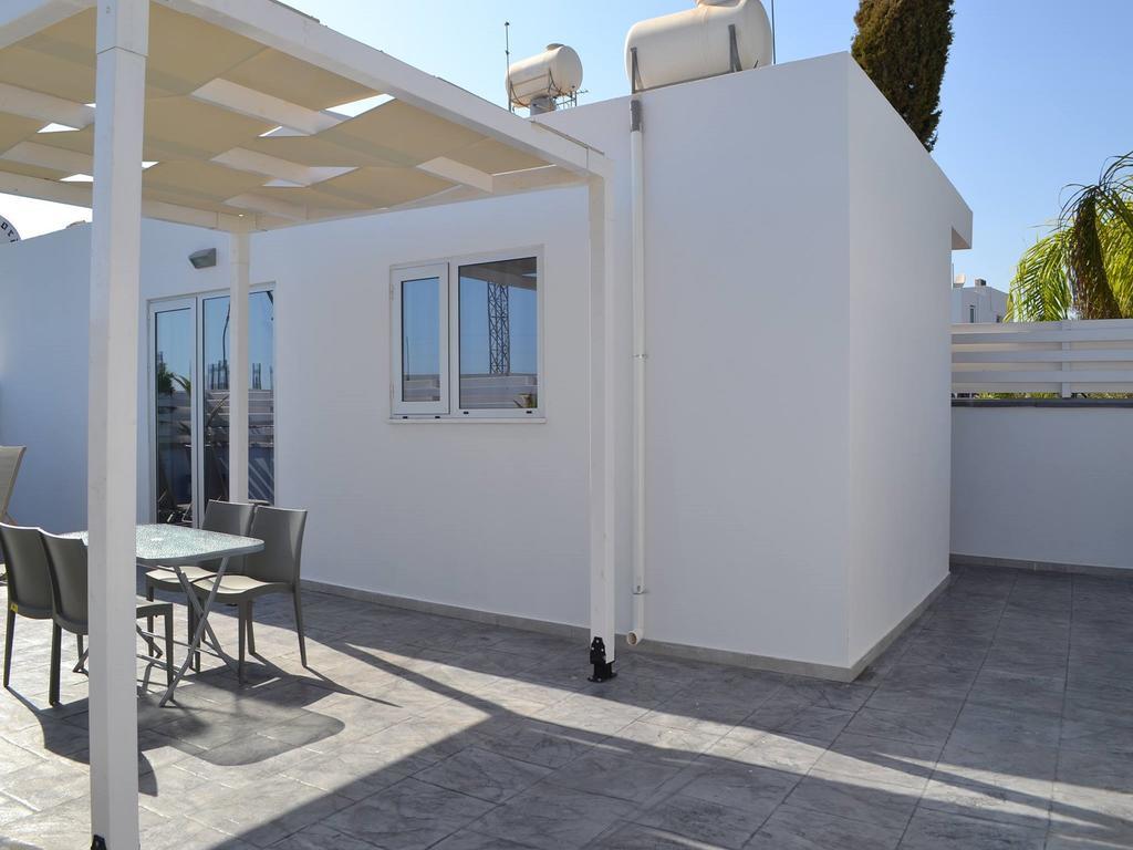 Makronissos Beach Studio أيا نابا المظهر الخارجي الصورة